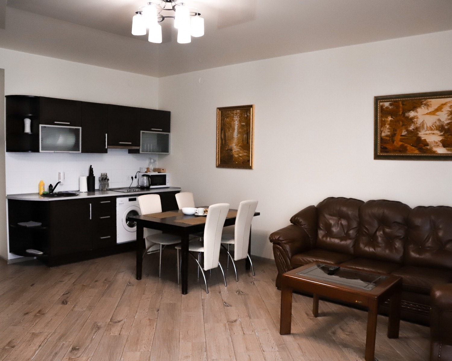 family_studio_1